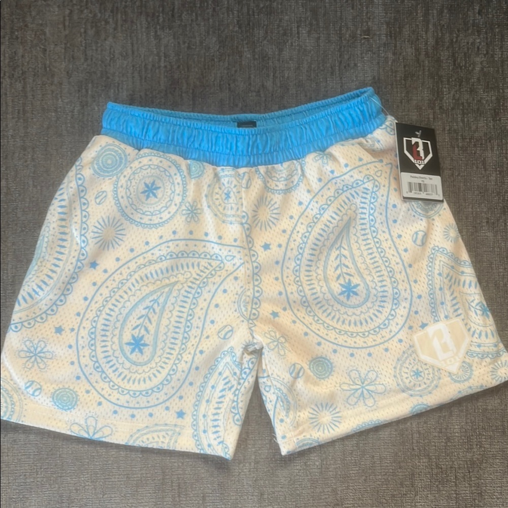 NWT Baseball Lifestyle 101. Boys youth small athletic shorts